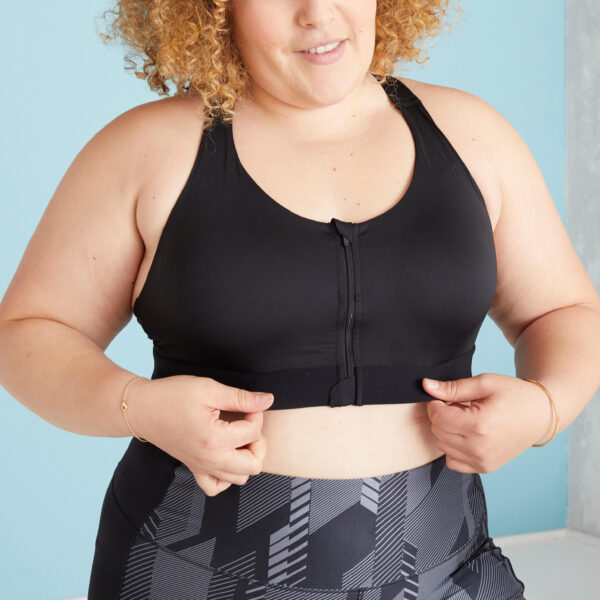 Black High-Support Zip-Up Sports Bra with Removable Cups and Adjustable Straps