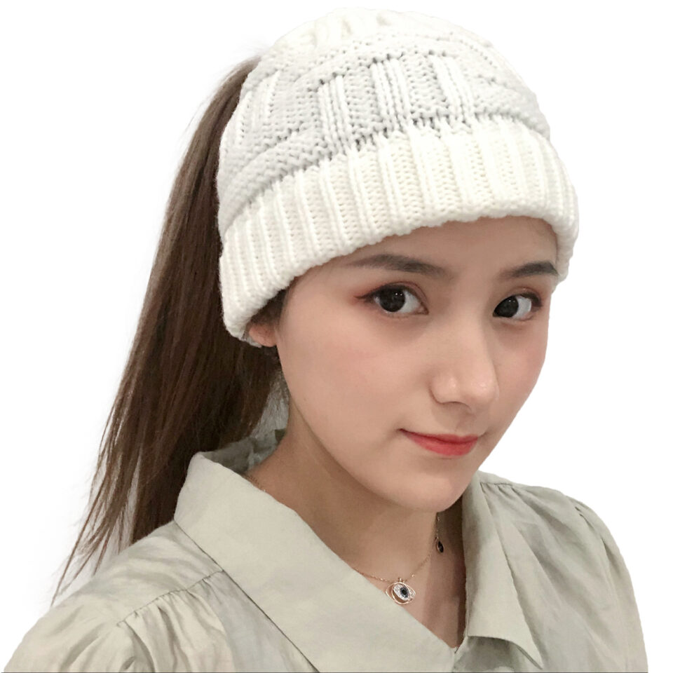 Stylish Women’s Winter Beanie – Wool Material