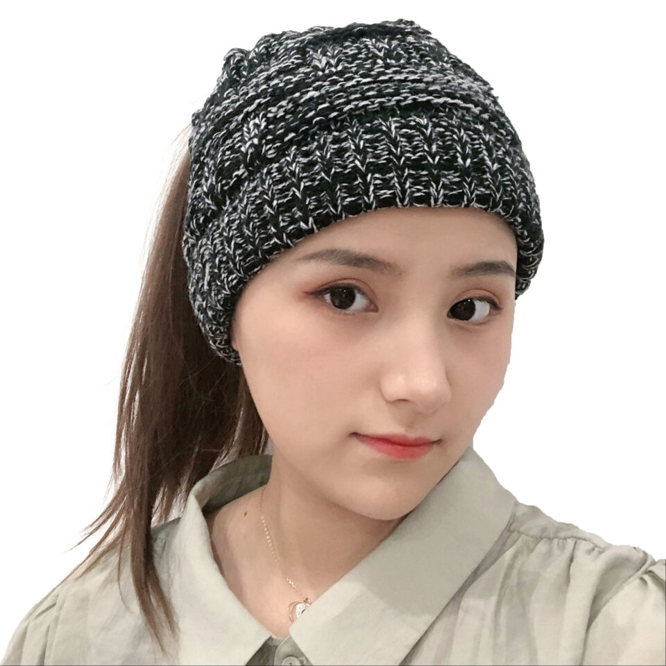 Women’s Adjustable Winter Knit Hat – Wool