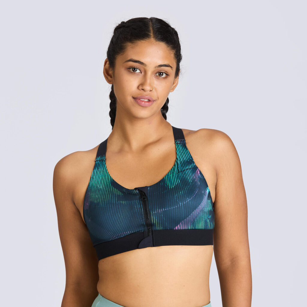 CurveControl Zip Sports Bra – Stylish Support with Cups